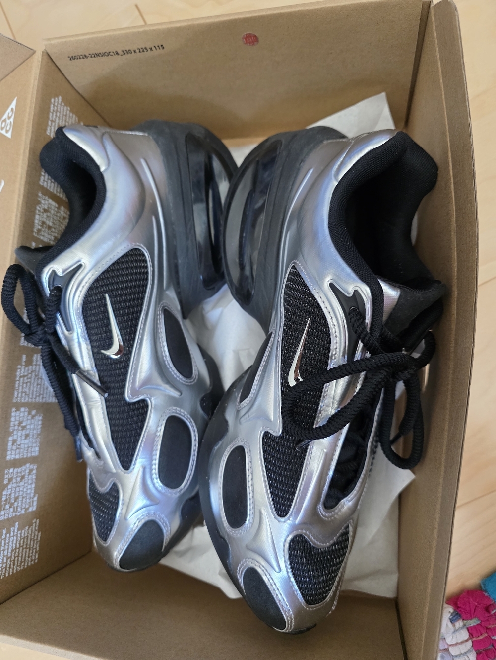Nike Silver and Black Air Max Muse Sneakers - Picture 3 of 8